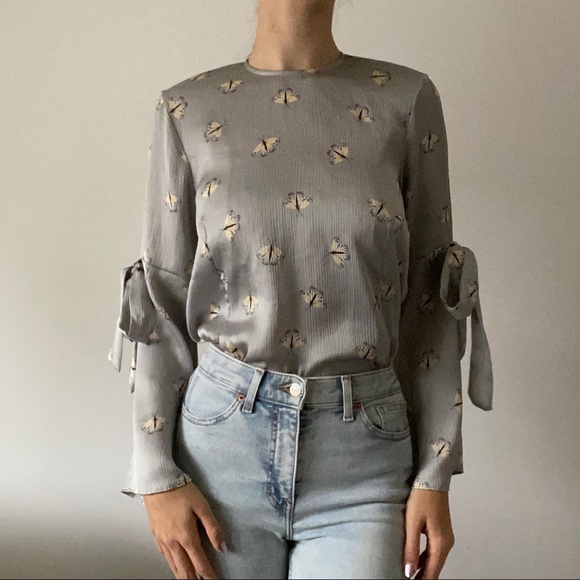 Moth/Butterfly Print Blouse with Ties - Picture 3 of 7